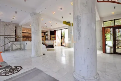 Vila de inchiriat cu 14 camere pentru birouri / Resedinta ambasada / Firma - Herastrau [VIDEO] - foto 2