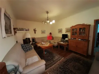 Vanzare casa, zona Hale Centrale (ID 644) - Ploiesti