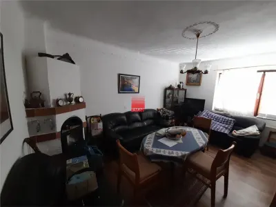Vanzare casa, zona Hale Centrale (ID 644) - foto 9