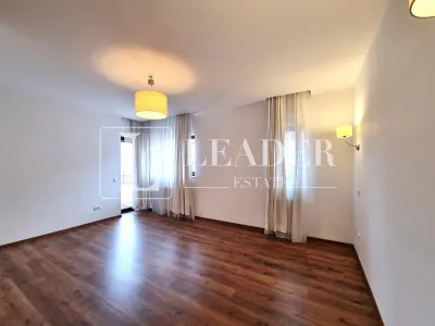 7 camere I Erou Iancu Nicolae I Ansamblu rezidential - foto 12