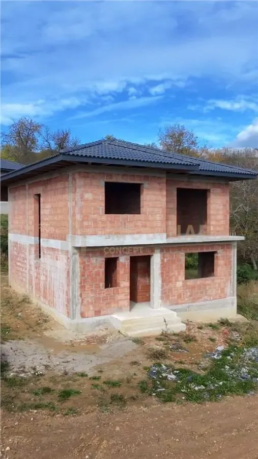 Case de vanzare la rosu, Ocolis - foto 3