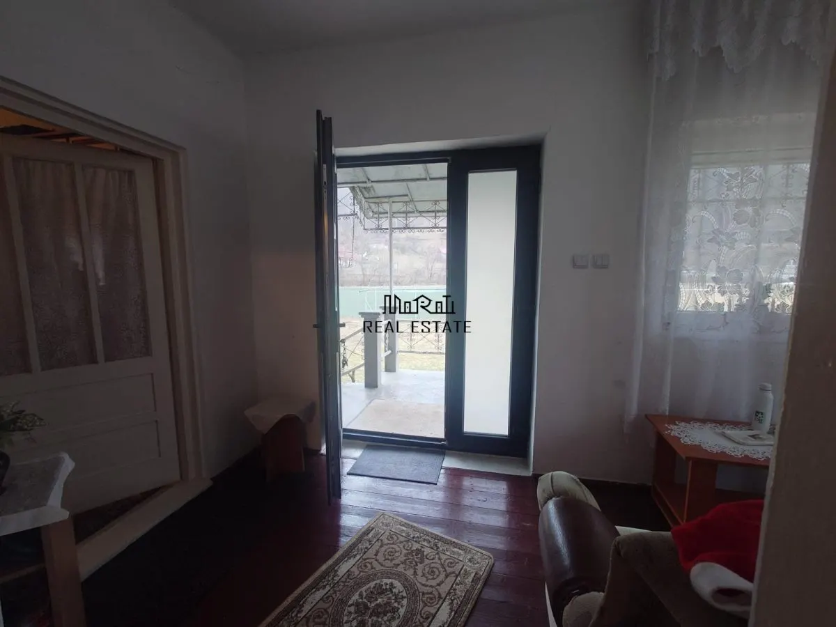 1.3 haTeren si  Casa Luncoiu de Jos - foto 12
