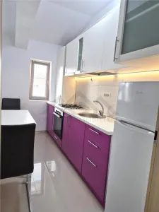 Apartament cu 2 camere, centrala proprie, Giroc - Giroc