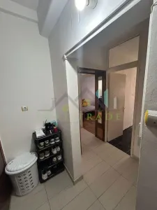 Apartament cu 2 camere etajul 1  Zona Tractorul - foto 7