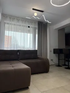 Apartament tip studio/2 camere in cosmopolit rise - Brasov