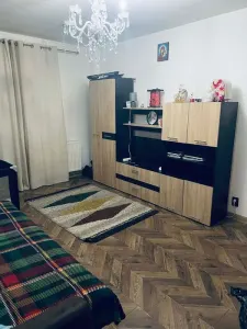 Apartament 2 camere etajul 2 zona Noua - Brasov