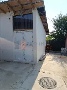 Casa tip parter zona Capatanesti - foto 20