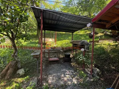 Ansamblu cabanute zona Cozieni - foto 23