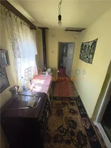 Casa si teren generos zona Ojasca - foto 8