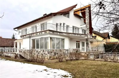 Vila zona Coresi | 1170 mp teren | 6 camere | De vanzare - Brasov