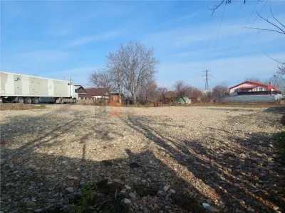 Teren intravilan zona Varianta Nord(Soseaua de Centura) - foto 2