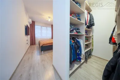 Apartament de vanzare 2 camere 2 bai | Isaran Coresi - foto 9