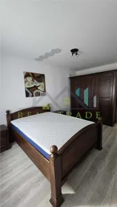 Apartament 2 camere decomandat, renovat Tractorul - Brasov