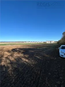 Magnolia Village | Teren 30.000 mp perfect pentru dezvoltare - foto 5