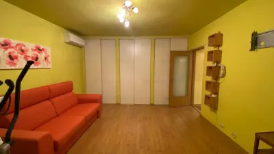 Vanzare apartament 2 camere | Nerva Traian | et 1/8 | decomandat | centrala proprie | renovat | - foto 3