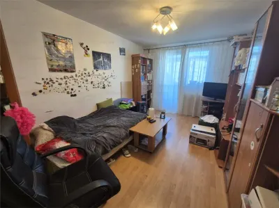 Vanzare apartament 2 camere | Titan | Codrii Neamtului | etaj 7/10 | renovat | bloc 1978 | - Bucuresti
