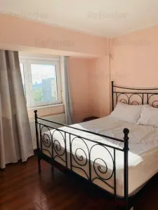 vanzare apartament 3 camere | in Rond Piata Alba Iuila | vedere panoramica | centrala termica | 87mp utili | - foto 4