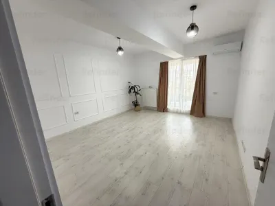 vanzare garsoniera | 51mp utili |  Bazin Titan | Parcul Teilor | et 3/7 |  bloc 2022 | terasa 14mp cu vedere frumoasa | - foto 8