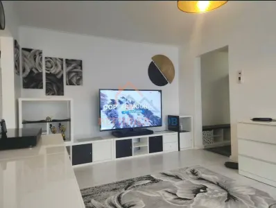 Apartament de vanzare cu 3 camere, Metrou 1 Decembrie 1918 - Bucuresti
