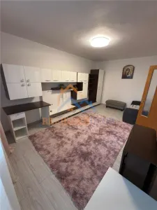 Apartament de vanzare cu 2 camere, zona Titan - Auchan - Bucuresti