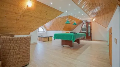 Casa Individuala cu Curte Zona Florilor - foto 12