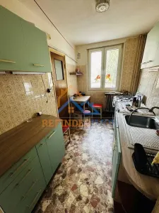 Brancoveanu– 3 camere decomandat Etaj 2  Bloc reabilitat - foto 3