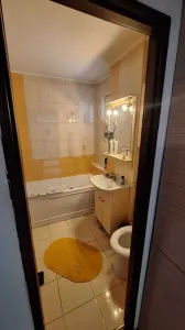 Apartament 3 camere zona Garii - foto 8