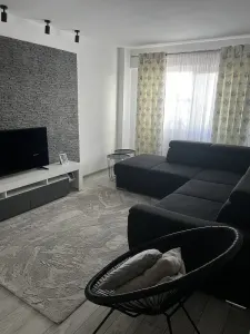 Apartament 3 camere Calea Bucuresti - Brasov