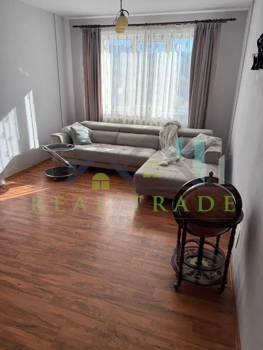 Apartament 3 camere decomandat suprafata mare - foto 2