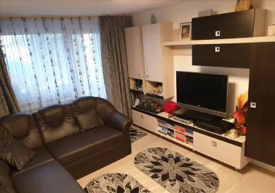 Apartament 4 camere decomandat Tractorul - Brasov