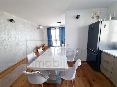 Apartament modern cu 4 camere, Europa, zona Profi+Garaj - foto 3
