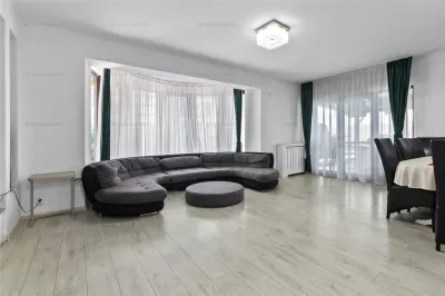 Comision 0% Vila superba in Sanpetru  5 camere si teren de 1644 mp - foto 4