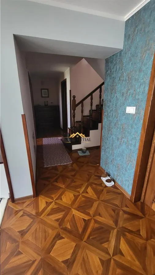 CASA CU ETAJ - BUCOVINA - foto 6