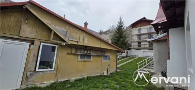 Casă de vânzare în Azuga - foto 3