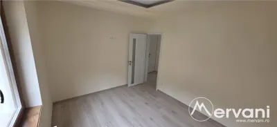 Apartament 2 camere, etaj 1, de vanzare in Busteni - foto 4