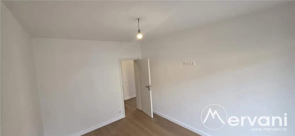 Apartament cu 2 camere de vanzare in Busteni - foto 3