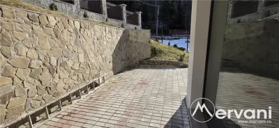 Apartament 3 camere de vânzare la Sinaia - foto 13