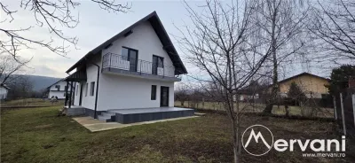 Vila de vanzare cu 4 camere in Brebu - Brebu