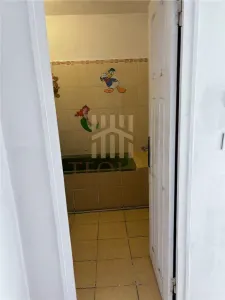 DE VANZARE APARTAMENT 3 CAMERE BARLAD - foto 6