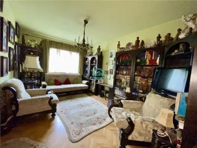 Apartament cu 2 camere de vanzare, in Centru str. Bolyai - Targu Mures