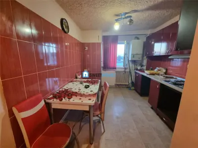 Apartament cu 2 camere de vanzare central in Fagaras - foto 5