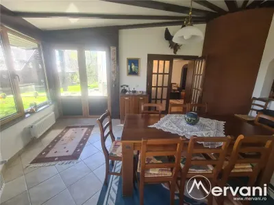 Vila cu 9 camere si cabana de vanzare in Breaza - foto 14