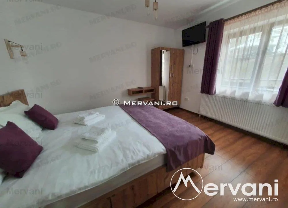 Spatiu Turistic de vanzare in Busteni - foto 1