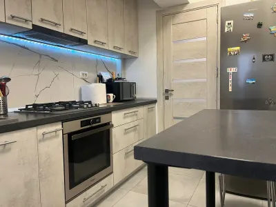Apartament 2 camere Platou Galata - 399 EURO - foto 2