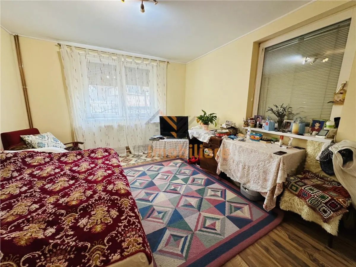CASA CU ETAJ | TEREN 400 MP | ZONA DEALURI | STRADA MARIN PREDA - foto 21