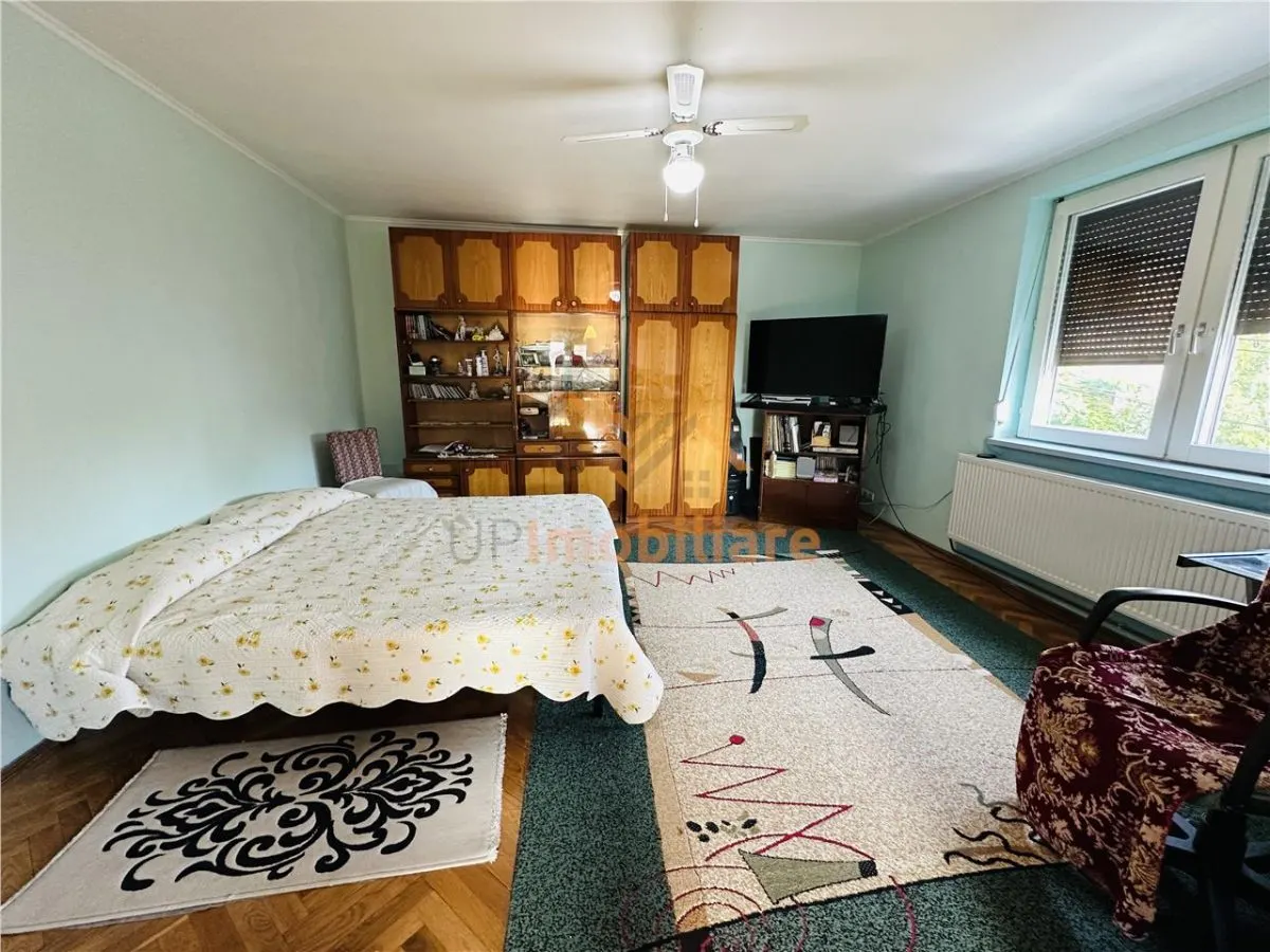 CASA CU ETAJ | TEREN 400 MP | ZONA DEALURI | STRADA MARIN PREDA - foto 8