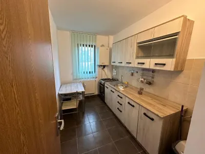 Ap. 3 camere decomandat, 65 mp, Gradina Botanica - Iasi