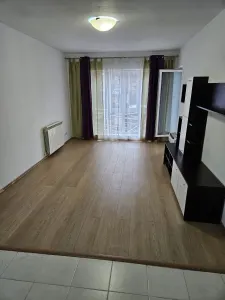 Apartament 2 camere Green Park 86.000 euro bloc 2009 - Iasi