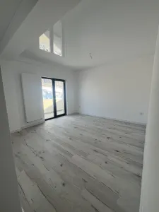 Apartament 1 camera, decomandat, Bucium-Visan, 0% comision, intabulat - Iasi