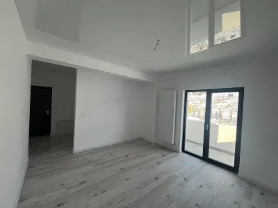 Apartament 1 camera, decomandat, Bucium-Visan, 0% comision, intabulat - foto 3